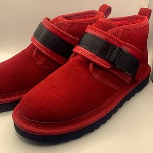 Brand New!  Kids UGG Neumel Snapback Boots, size 13, Samba Red, no box